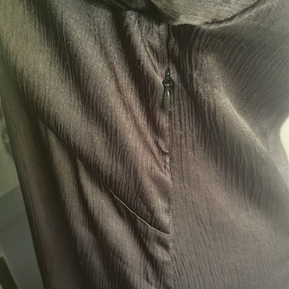 Smash + Tess M black textured fabric long sleeve maxi dress with side zipper - Picture 9 of 13